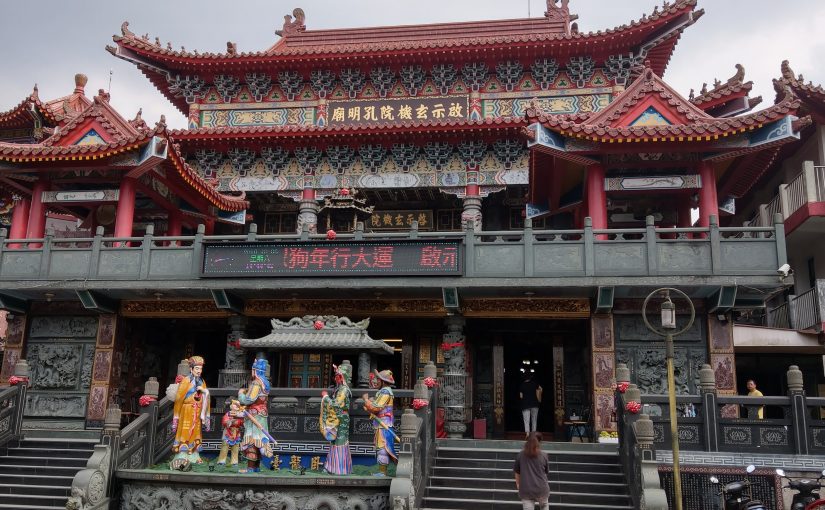 再臨南投孔明廟上香～